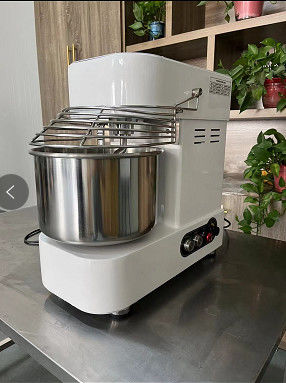 1.1kw सर्पिल ब्रेड मिक्सर 5kg पेशेवर सर्पिल घर के लिए आटा मिक्सर